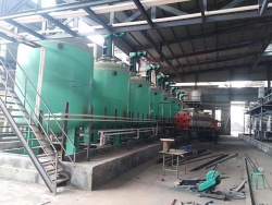 ued官网16吨搪瓷反应釜安装